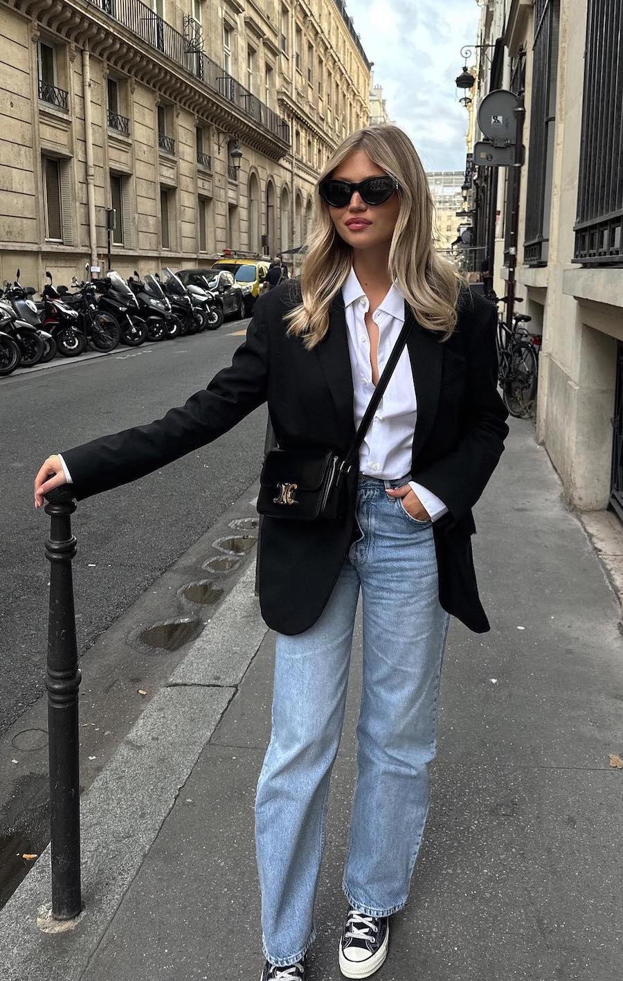 Black blazer french girl outfit marine_diet