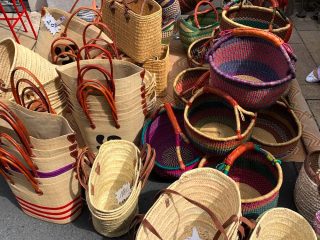 where to buy Straw market bags in france biarritz market IMG_5807